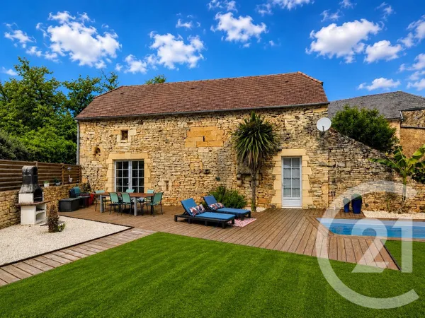 Maison 6 pièces 99 m²