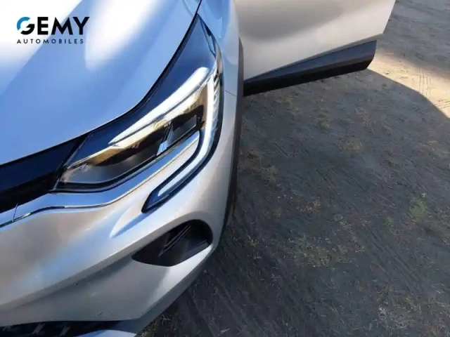Renault Captur tce 90 — photo 14