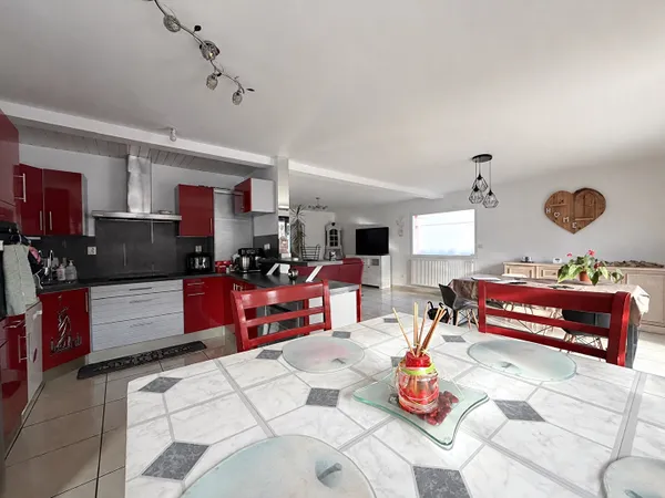 Maison 7 pièces 164 m²