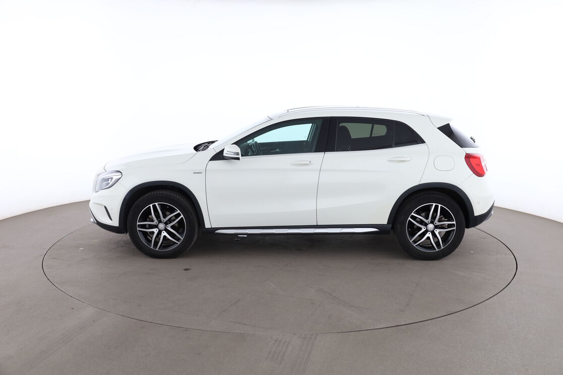 Mercedes-Benz GLA 200 d Activity Edition 4Matic 7G-DCT — photo 2