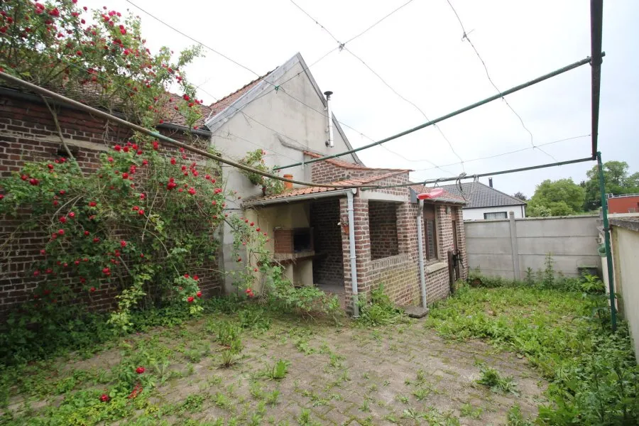 Photo 9