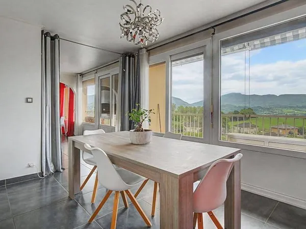 Appartement 5 pièces 110 m²
