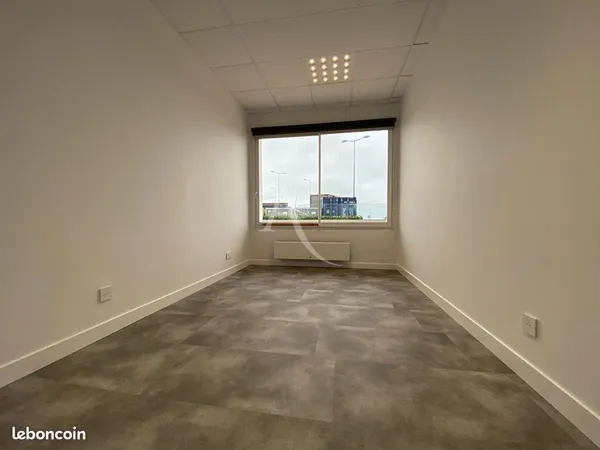 Local 12 m² LA BARRE DE MONTS
