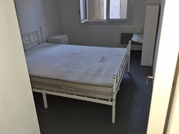 Location t2 le 38 m2 centre ville de Narbonne étudiant 480 charges non comprises