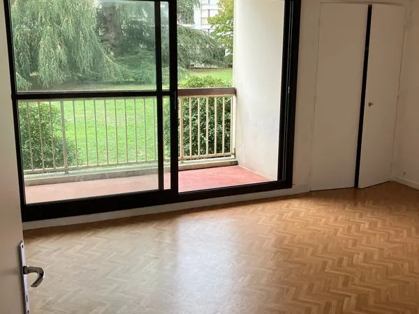 Location T2 Talence