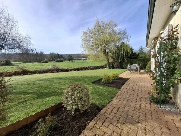Maison 6 pièces 161 m²