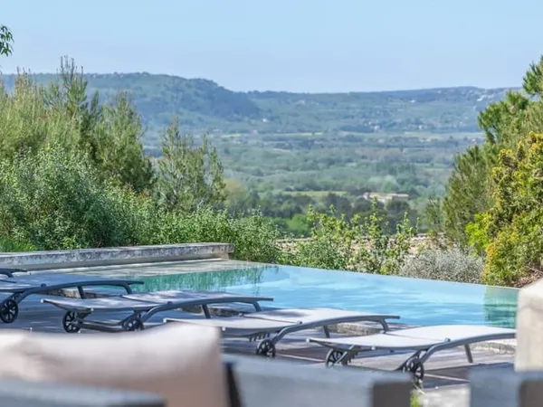 Maison 5 pièces 267 m²