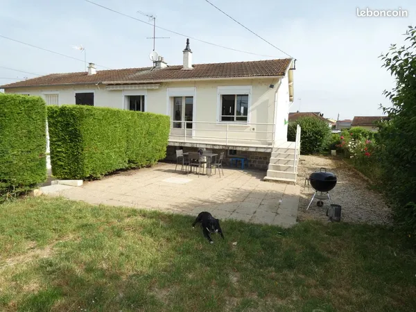 Maison 2ch refaite à neuve et meublée avec sous-sol complet et jardin