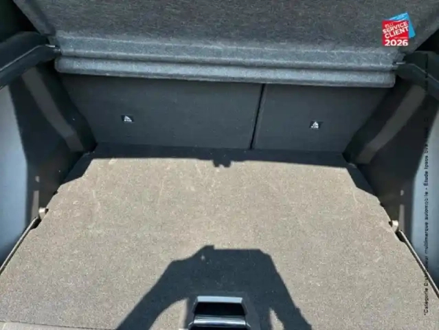 Peugeot 2008 1.2 puretech 100ch s&amp;s style — photo 14