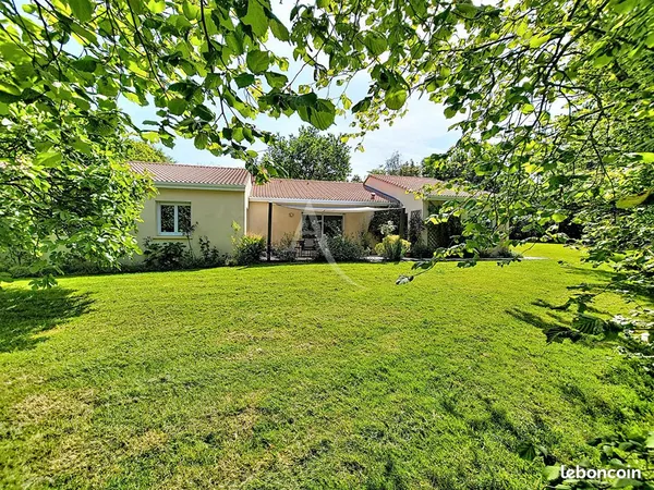 Maison 9 pièces 184 m²