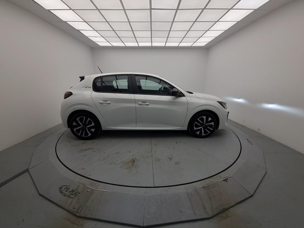 Peugeot 208 100 s&s bvm6 style — photo 6