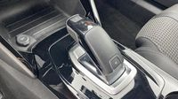 Peugeot 2008 1.2 PureTech 130ch S&S GT EAT8 — photo 14