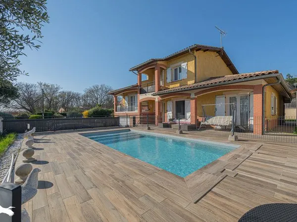 Maison 6 pièces 159 m²