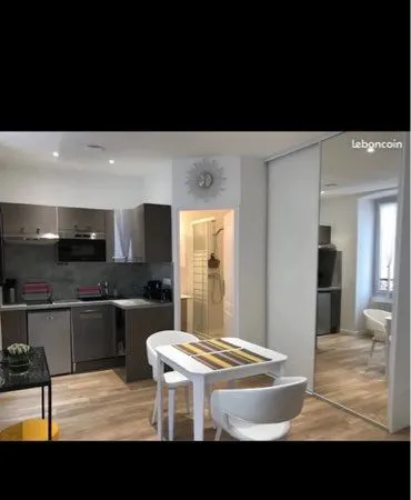 À LOUER - STUDIO MEUBLÉ DE 19,01 m² - CENTRE-VILLE DE BIARRITZ