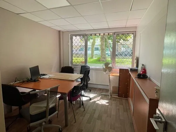 Bureau bail classique 282m2