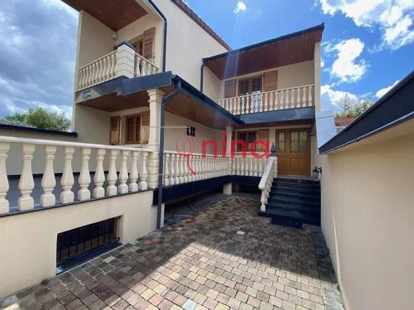 Maison 4 pièces 53 m²