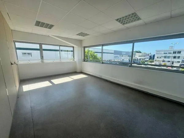 Bureaux 95 m²