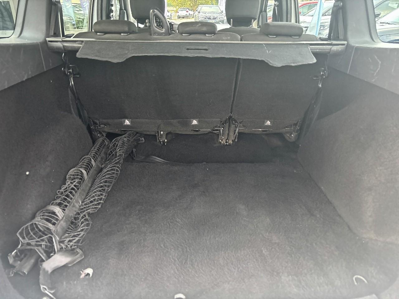 Dacia Lodgy 1.5 blue dci 95ch ambiance — photo 6
