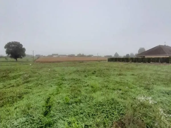 Terrain 1 700 m² Fontaines