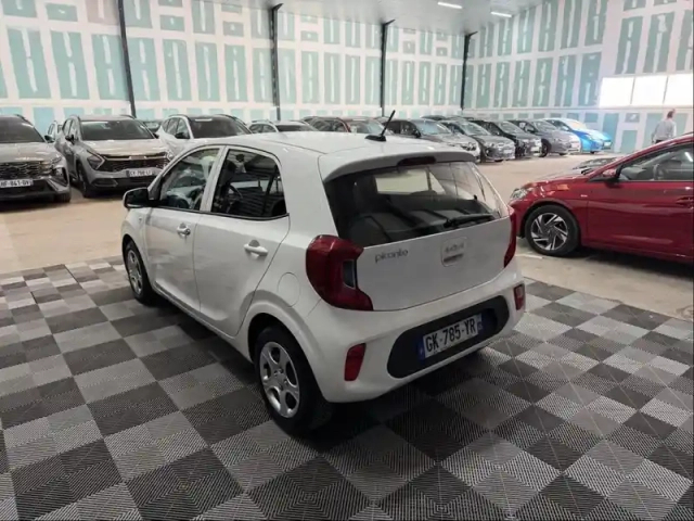 Kia Picanto 1.0 dpi 67ch active — photo 3