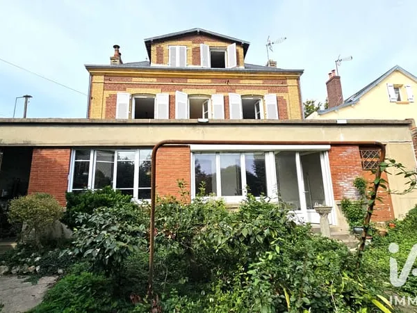 Maison 8 pièces 95 m²