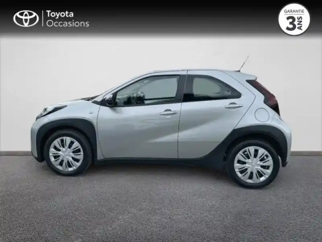 Toyota Aygo X 1.0 vvt-i 72ch dynamic — photo 3