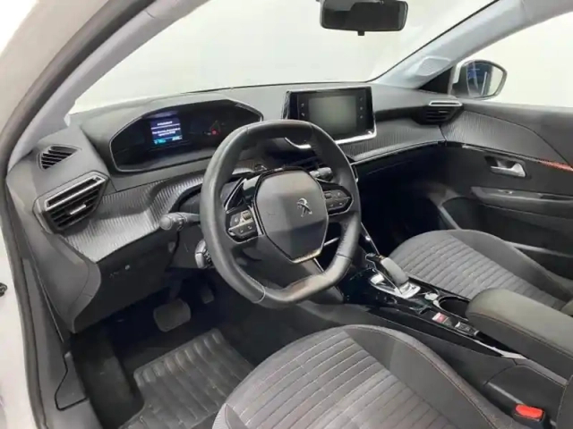 Peugeot 208 e- 136ch style — photo 7