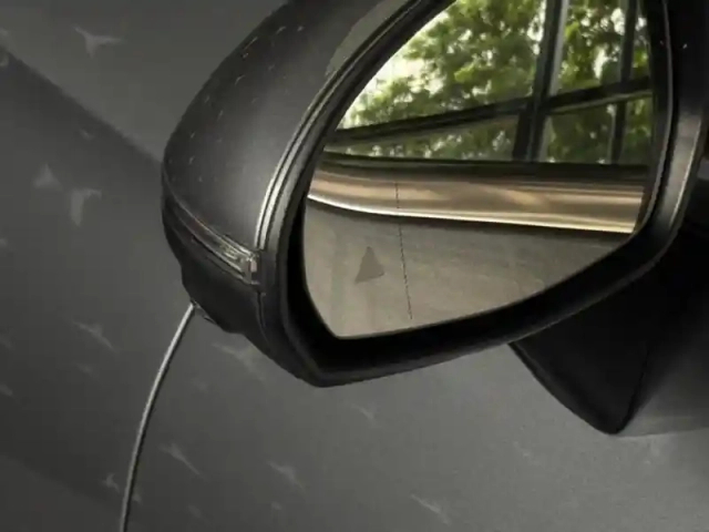 Mercedes Glc 220 d 4matic amg line — photo 35