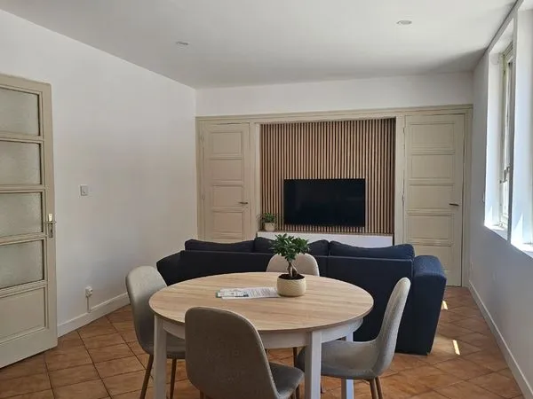 Appartement meublé 60 m² - 2 pièces - Monestier-de-Clermont