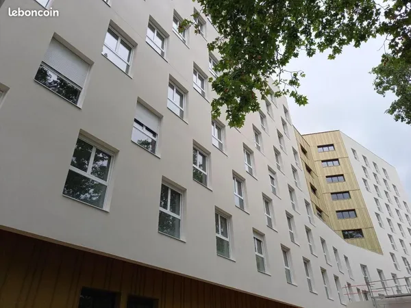 Studio 1 pièce 19 m²