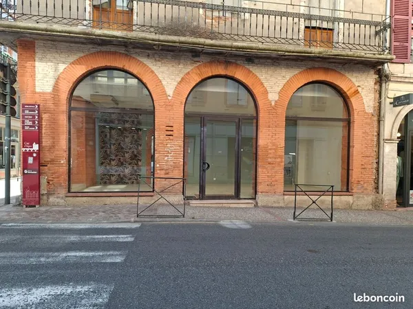 Local 40 m² MONTAUBAN