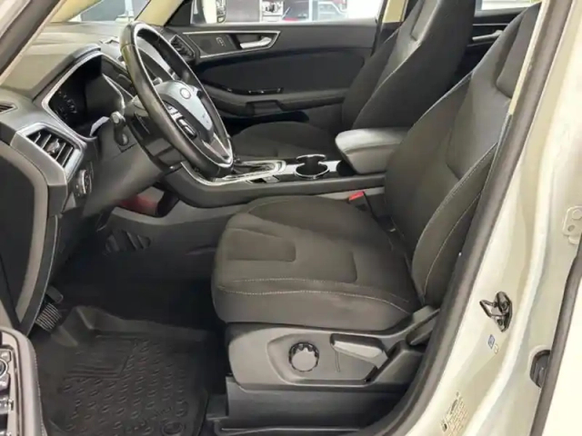 Ford S-Max titanium 7 places car play cam — photo 12