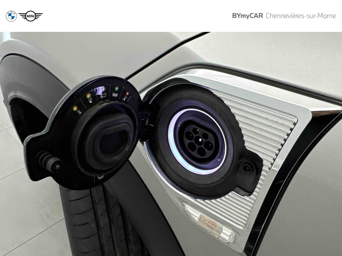 Mini Countryman 125 - 95 ch ALL4 BVA6 — photo 28