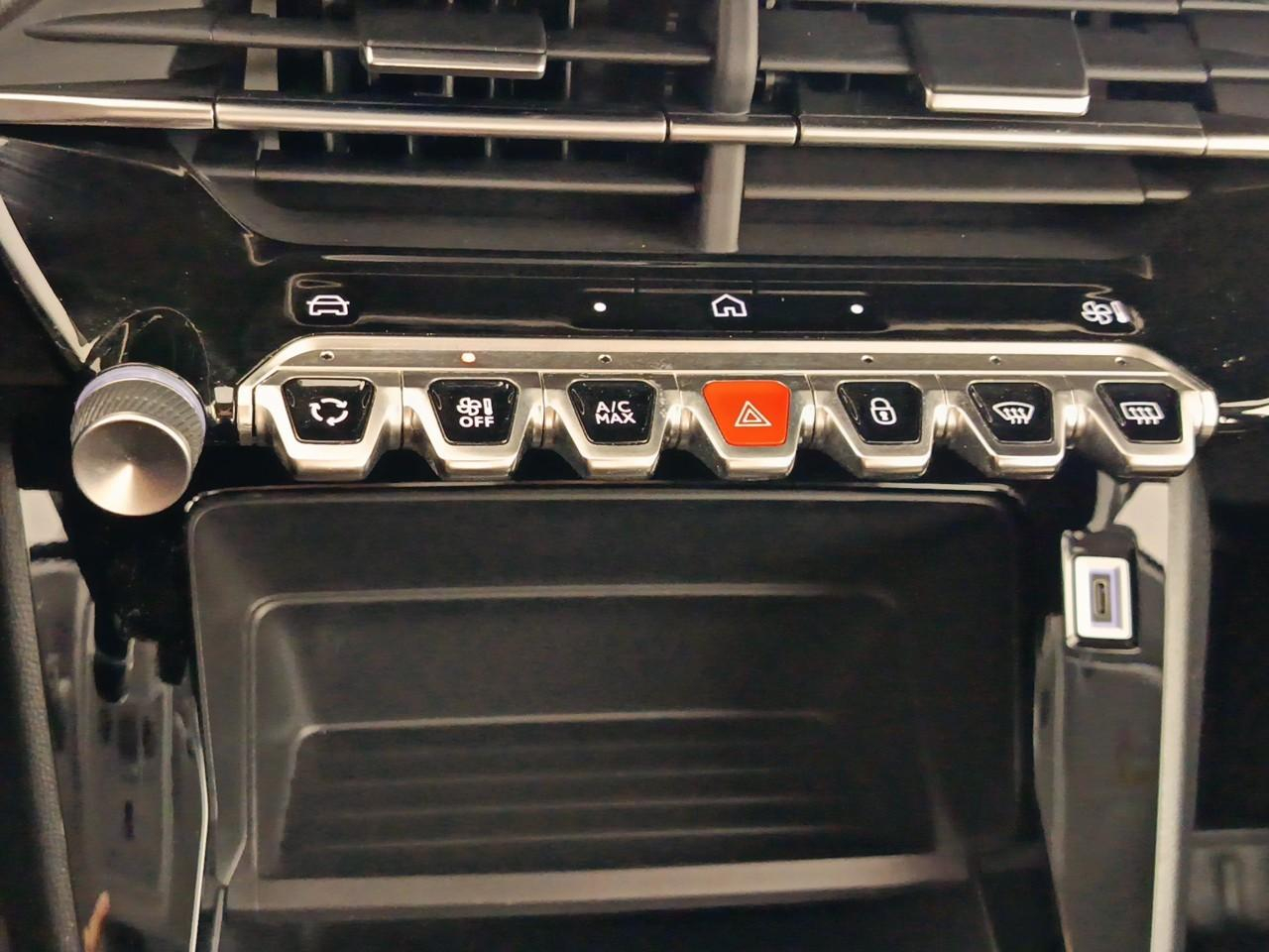 Peugeot 208 100 s&s bvm6 style — photo 27