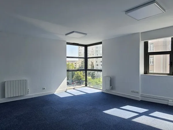 Local 62 m² Saint-Chamond