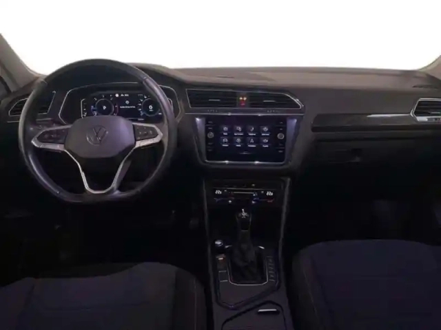 Volkswagen Tiguan 2.0 tdi 150ch dsg7 elegance — photo 8