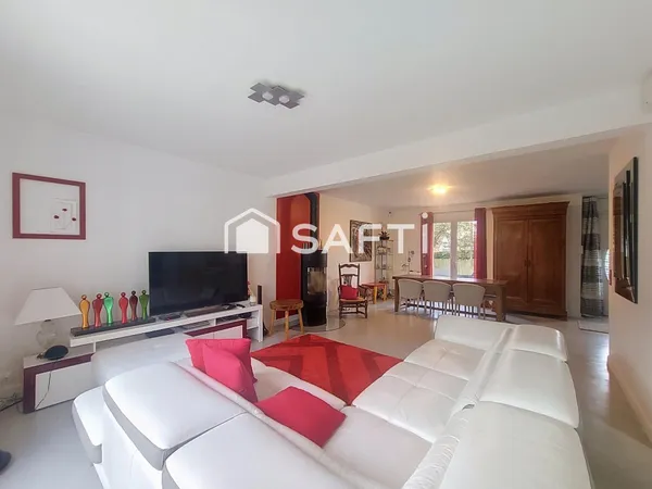 Maison - Individuelle - 189m2 - DPE - B - Climatisation