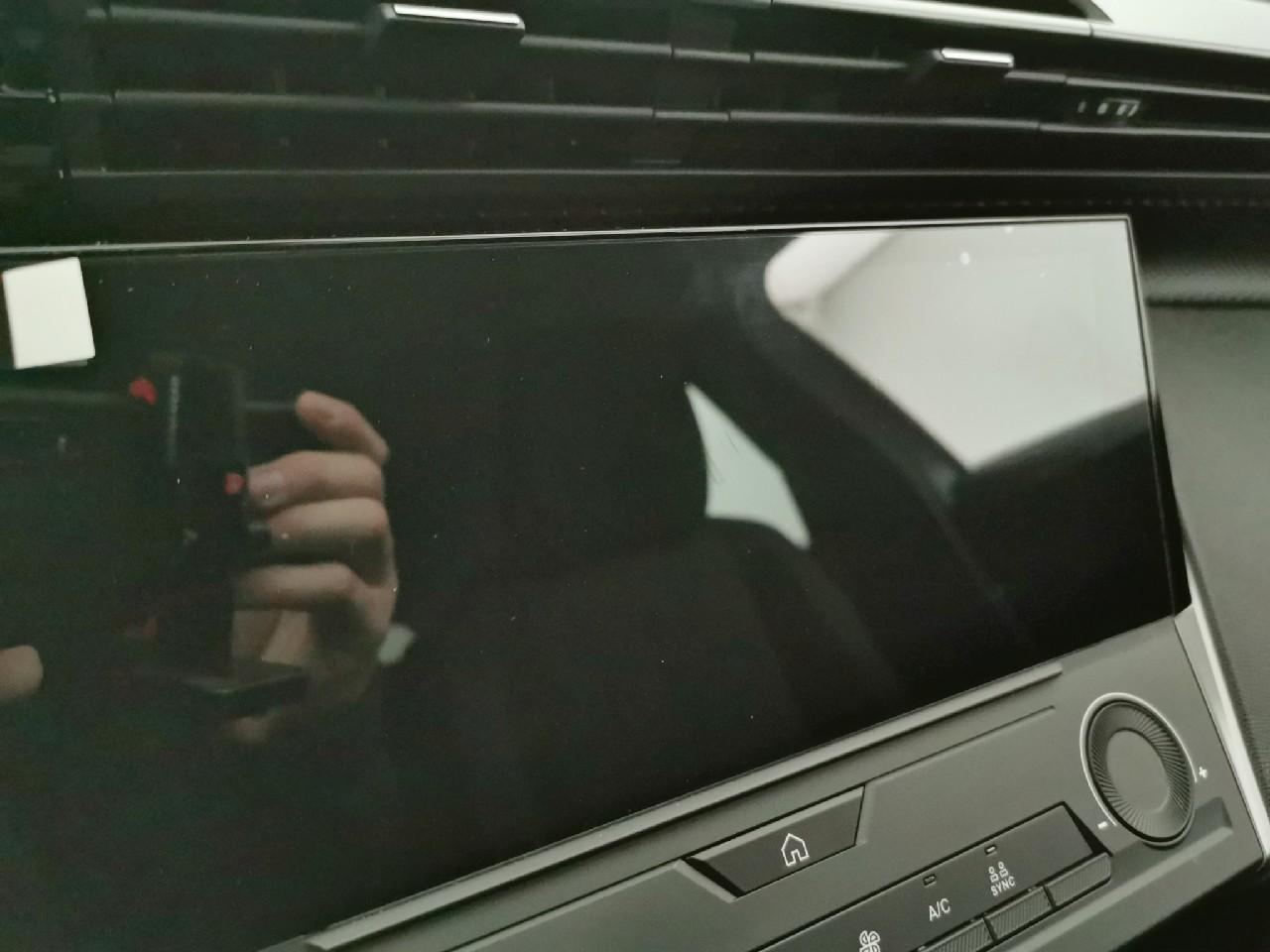 Peugeot 308 sw hybrid 145 e-dcs6 style — photo 35