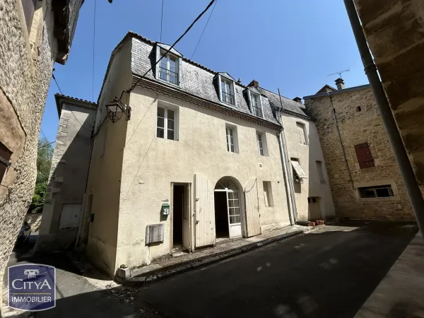 Immeuble 111 m²