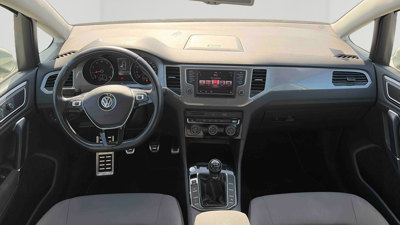 Volkswagen Golf Sportsvan 1.4 TSI 125 BMT — photo 9