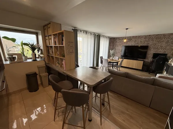 Très bel F3 de 64 m2 avec balcon
