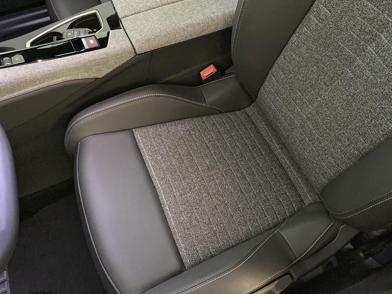 Peugeot 3008 hybrid 145 e-dcs6 allure — photo 9
