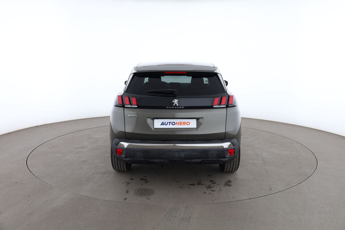 Peugeot 3008 1.2 PureTech Allure EAT6 — photo 4