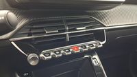 Peugeot 208 1.2 PureTech 100ch S&S Active Pack — photo 15
