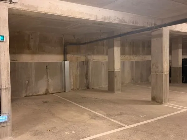 Place de parking à louer