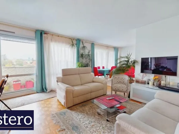 Saint-Cloud Montretout - Appartement 4 pièces de 93 m² avec vue tour Eiffel