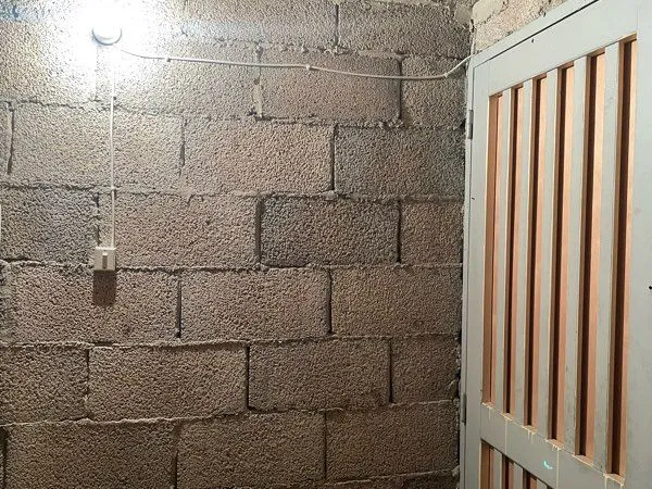Cave / espace de stockage / garde meuble 13009