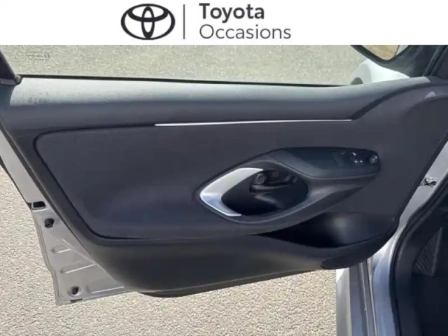 Toyota Yaris 120 vvt-i dynamic 5p my22 — photo 13