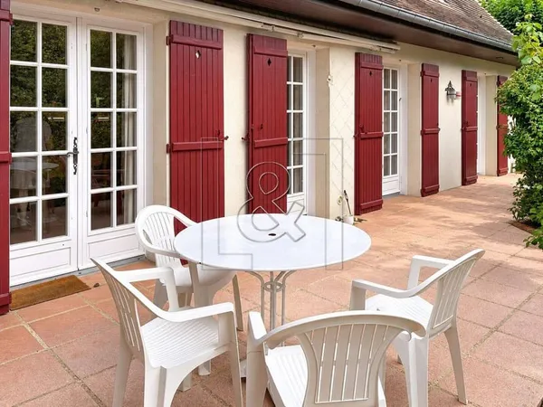 Maison 5 pièces 170 m²
