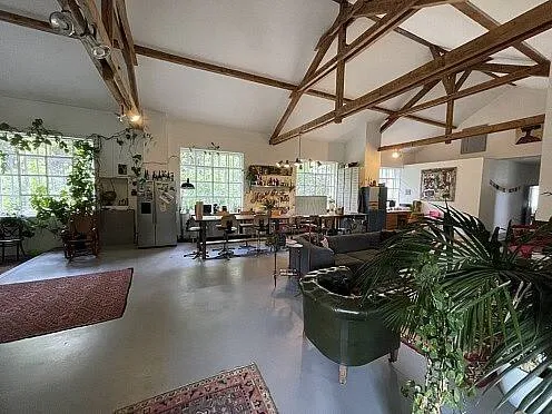 Maison 7 pièces 270 m²